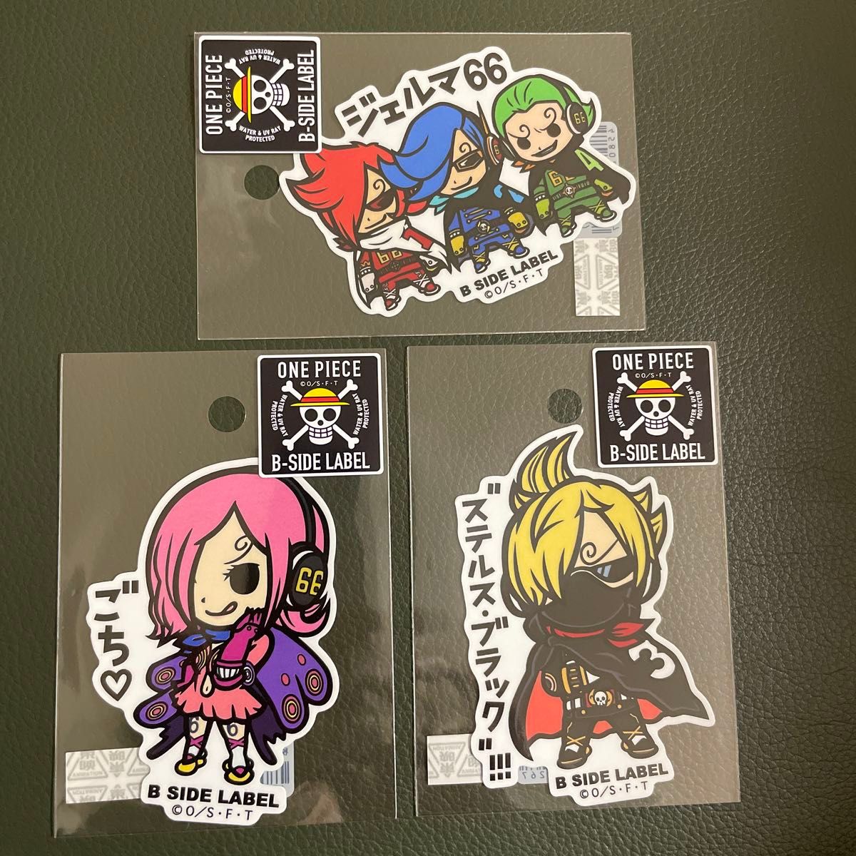 ONE PIECE ワンピース ビーサイドレーベル ステッカー ジェルマ ONE PIECE ワンピース ビーサイドレーベル ステッカー ジェルマ
