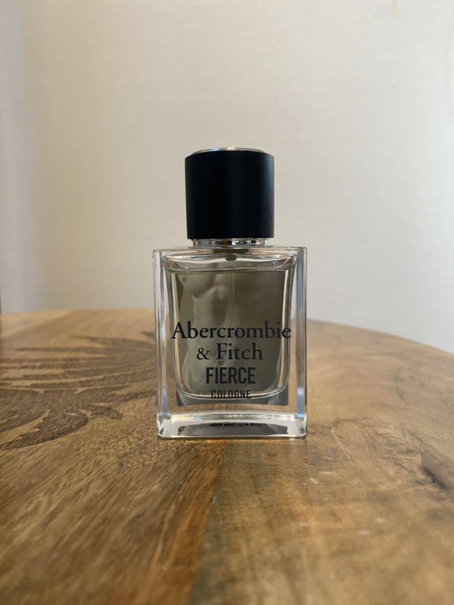 アバクロ Abercrombie & Fitch Fierce 香水 30ml 9割残_画像1