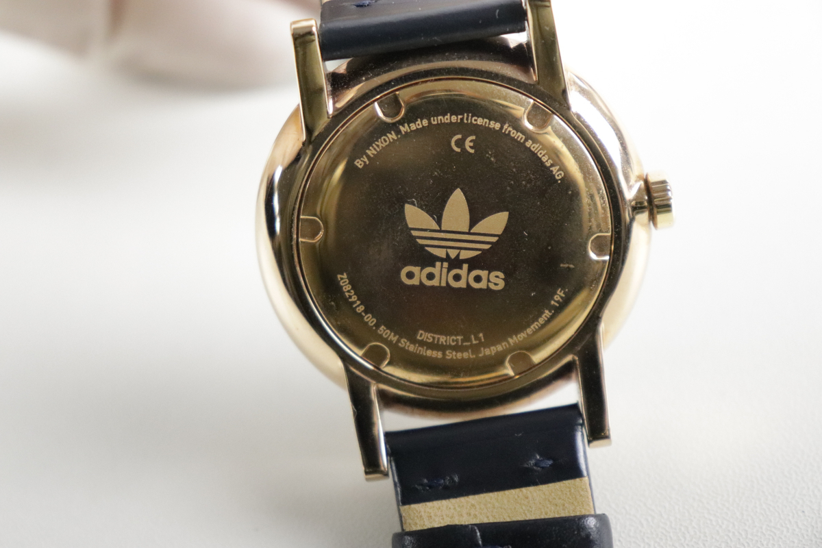 【稼働品】adidas Z082918-00 DISTRICT_L1 アディダス 腕時計 004JSNJO54の画像5