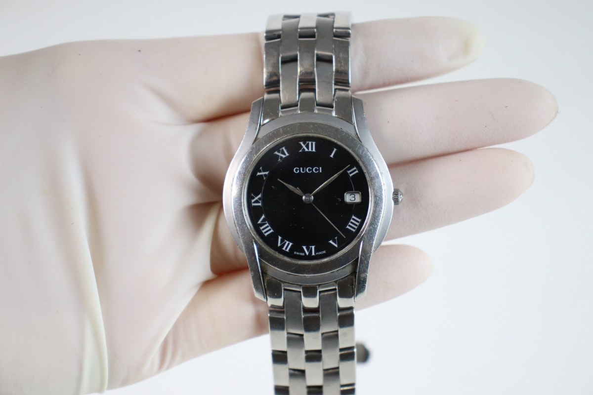 【動作未確認】GUCCI 5500M グッチ シルバー ブラック 黒文字盤 腕時計 メンズ ウォッチ ブランド 腕時計 ファッション 010JLJJH61_画像6