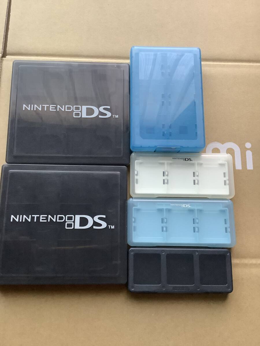 NINTENDO DS用ソフトケース　セット_画像1