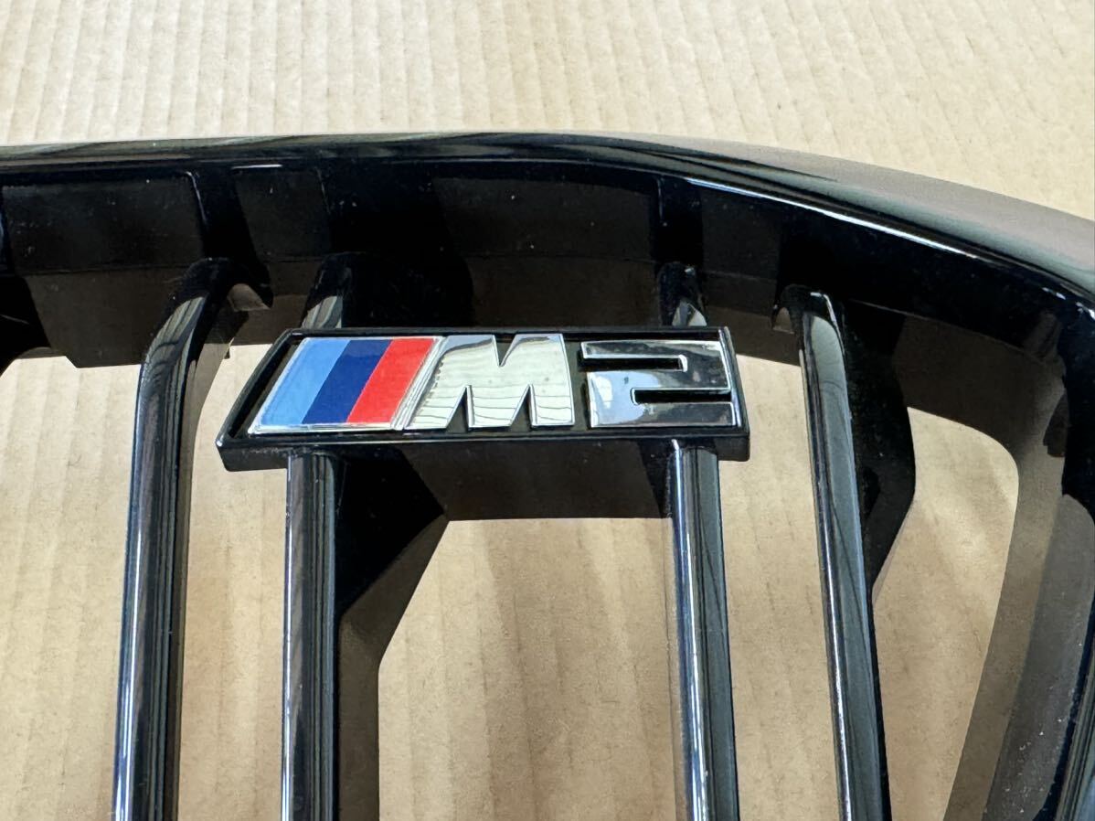BMW M2 コンペティション F87 純正 キドニーグリル フロントグリル _画像4