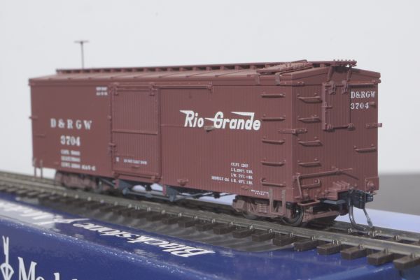 Blackstone Models D&RGW30FT.Box Car No.3704 Flying GRANDE Herald P.N.B340117