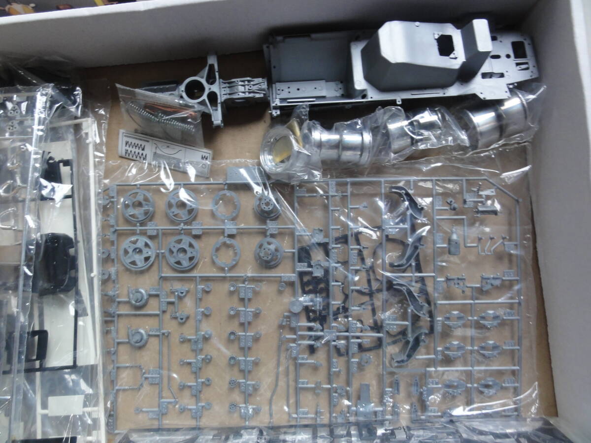 プロター 1/12 ルノー ターボ RE23 プロター 1/12 ルノー ターボ RE23