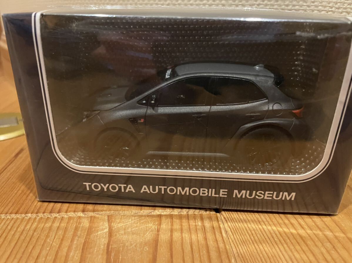 激レア　1円スタート　トヨタ博物館オリジナル　プルバックカー　　GRカローラ　2022 マットスティール_画像1