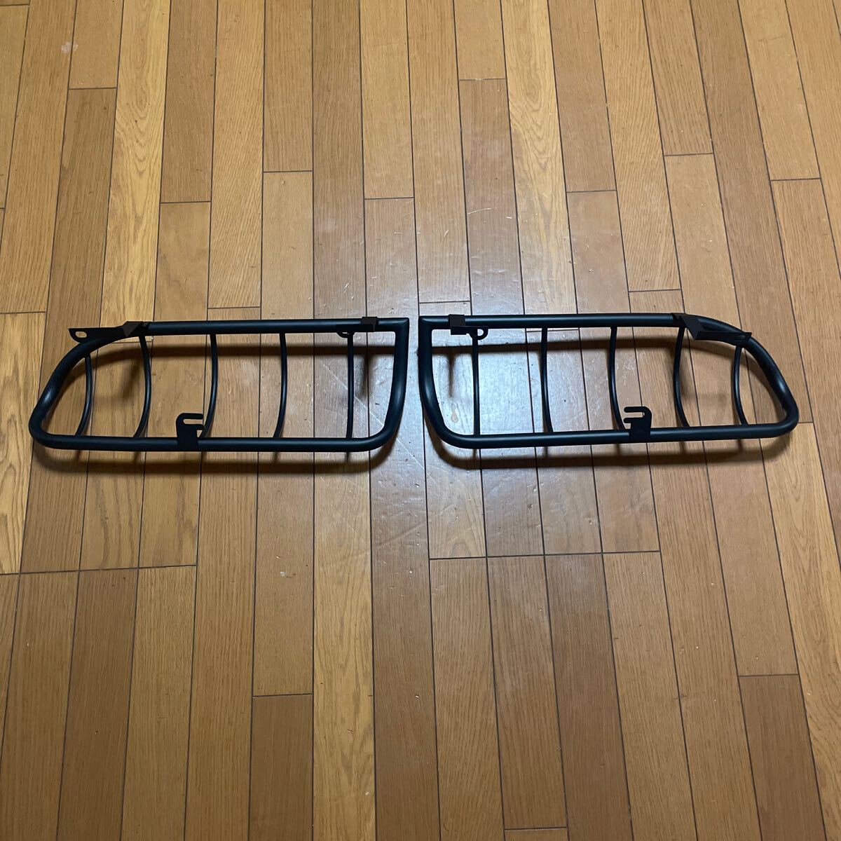 [ new goods unused ]200 series Hiace tail lamp guard left right set tale lense guard protector 1 type 2 type 3 type 4 type 5 type 6 type 7 type 8 type off-road 