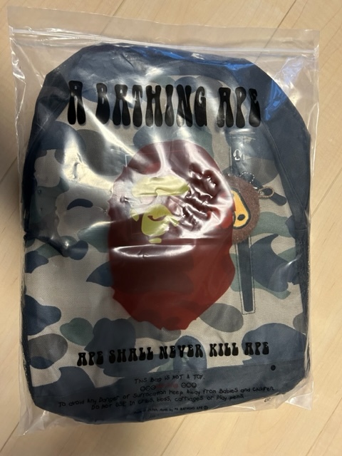 BAPE KIDS◆A BATHING APE／迷彩カモ◆ア ベイシング エイプ◆CAMOバックパック＆マイクロチャーム◆２点セット◆カモ／付録ノベルティ_画像8