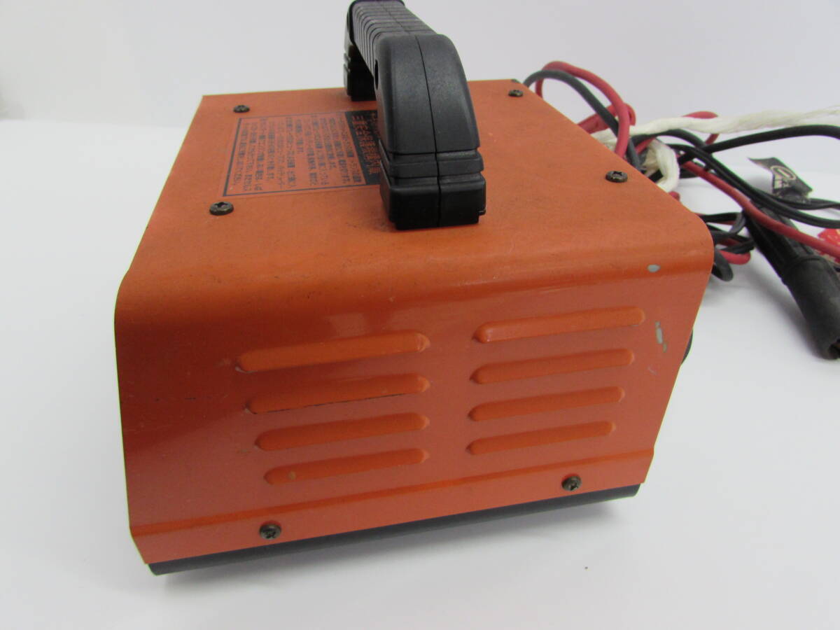 CELLSTAR セルスター SS-20 バッテリー充電器 バッテリーチャージャー セルスタート機能付 通電確認済 動作未確認の画像6