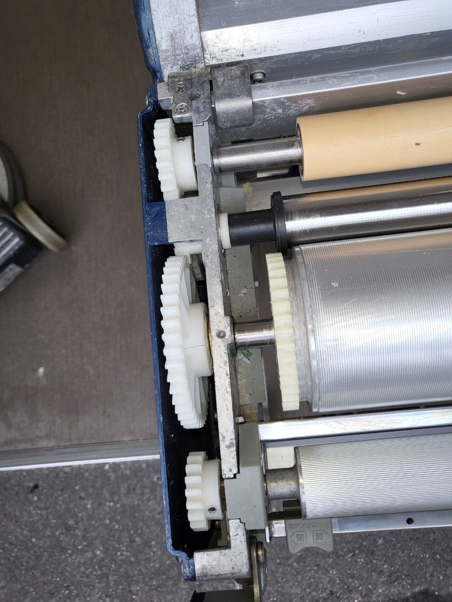 クロス糊付け機械 自動糊付け機 ルーアコーター ヤヨイ 糊付け機 クロス糊付け機械 自動糊付け機 ルーアコーター ヤヨイ 糊付け機