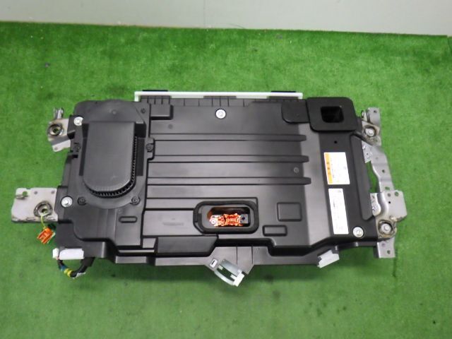 ★フリード ハイブリット G GB7★ハイブリット バッテリー BJ1-LC060065 EHW5 734.4whの画像1