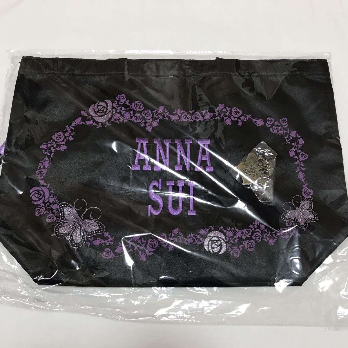 ANNA SUI 特製ビッグ巾着トートバッグ　バタフライチャーム付き　宝島社付録_画像6