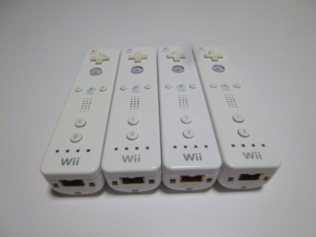 R043《即日発送 送料無料 動作確認済》Wii リモコン　白　4個セット 任天堂 純正 RVL-003　コントローラ　コントローラー　ホワイト_画像1