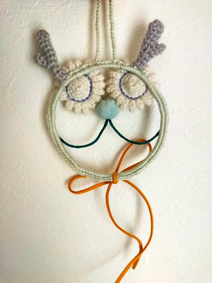 龍のぬいぐるみ　 ハンドメイド　飾り物　バッグチャーム　レディースファッション　レース糸毛糸　おもちゃ