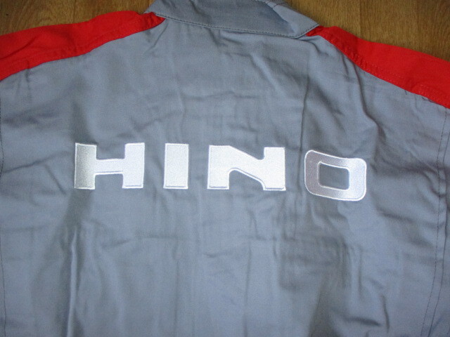 HINO日野自動車・レンジャートラック　旧モデル　サイズ3L　メンテナンスメカニック作業ツナギ 未使用　デッドストック_画像3