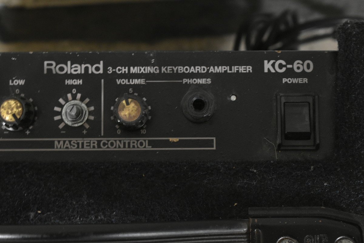 Roland Roland KC-60 клавиатура усилитель 