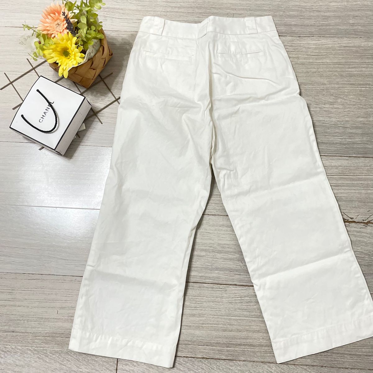 GAP ギャップ  パンツ コットン ホワイト 白 ストレートパンツ ワイドパンツ サイズ2 Mサイズ 春服