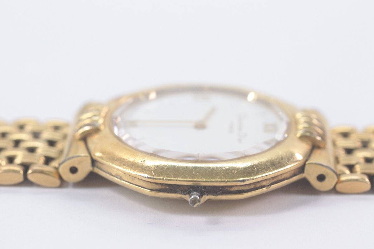 【ジャンク品】Christian Dior クリスチャンディオール 63151 オクタゴン クォーツ メンズ 腕時計 ゴールドカラー 箱付 3631-N_画像3