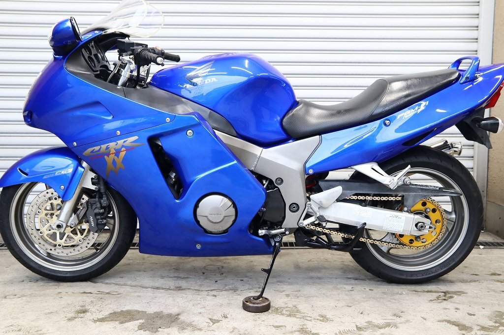 CBR1100XX/逆車/インジェクション/テックサーフチタンフルエキ/コンディション自信あり/修復歴無し/ローンOK/ブラックバード/SC35の画像4