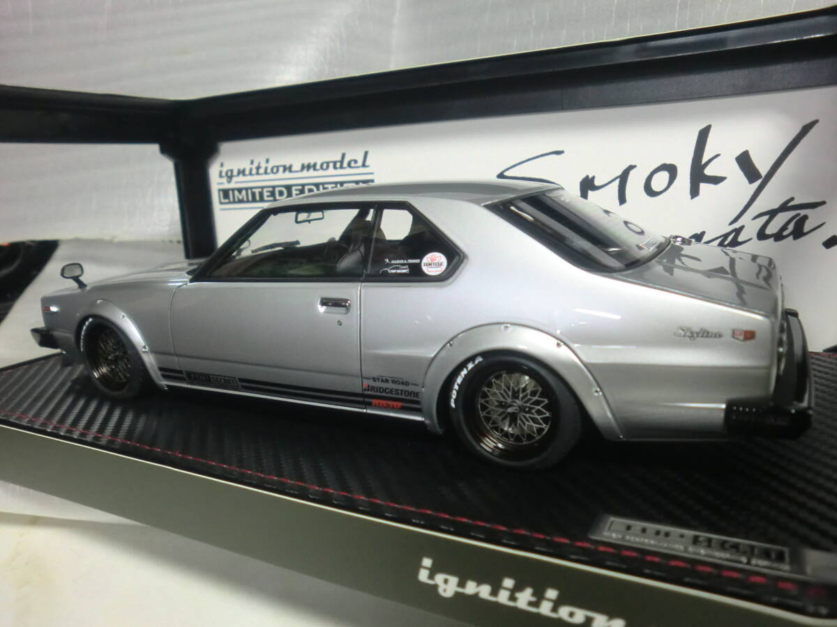 イグニッションモデル 1/18 トップシークレット スカイライン ジャパン R (C210) シルバー With Mr. Smokey Nagata_画像5