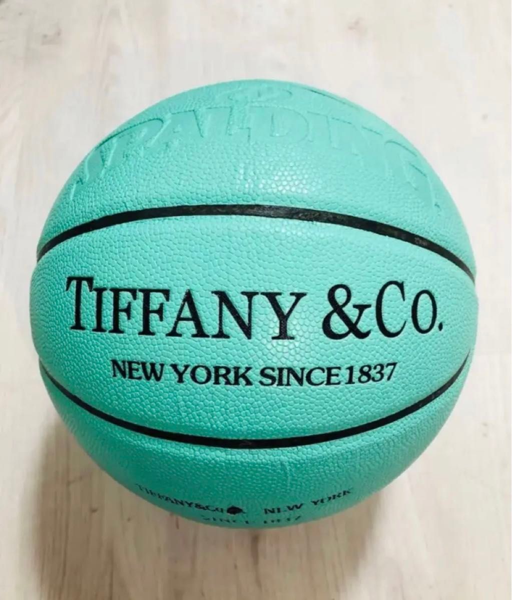 Tiffany&Co バスケットボール　SPALDING バスケットボール7号