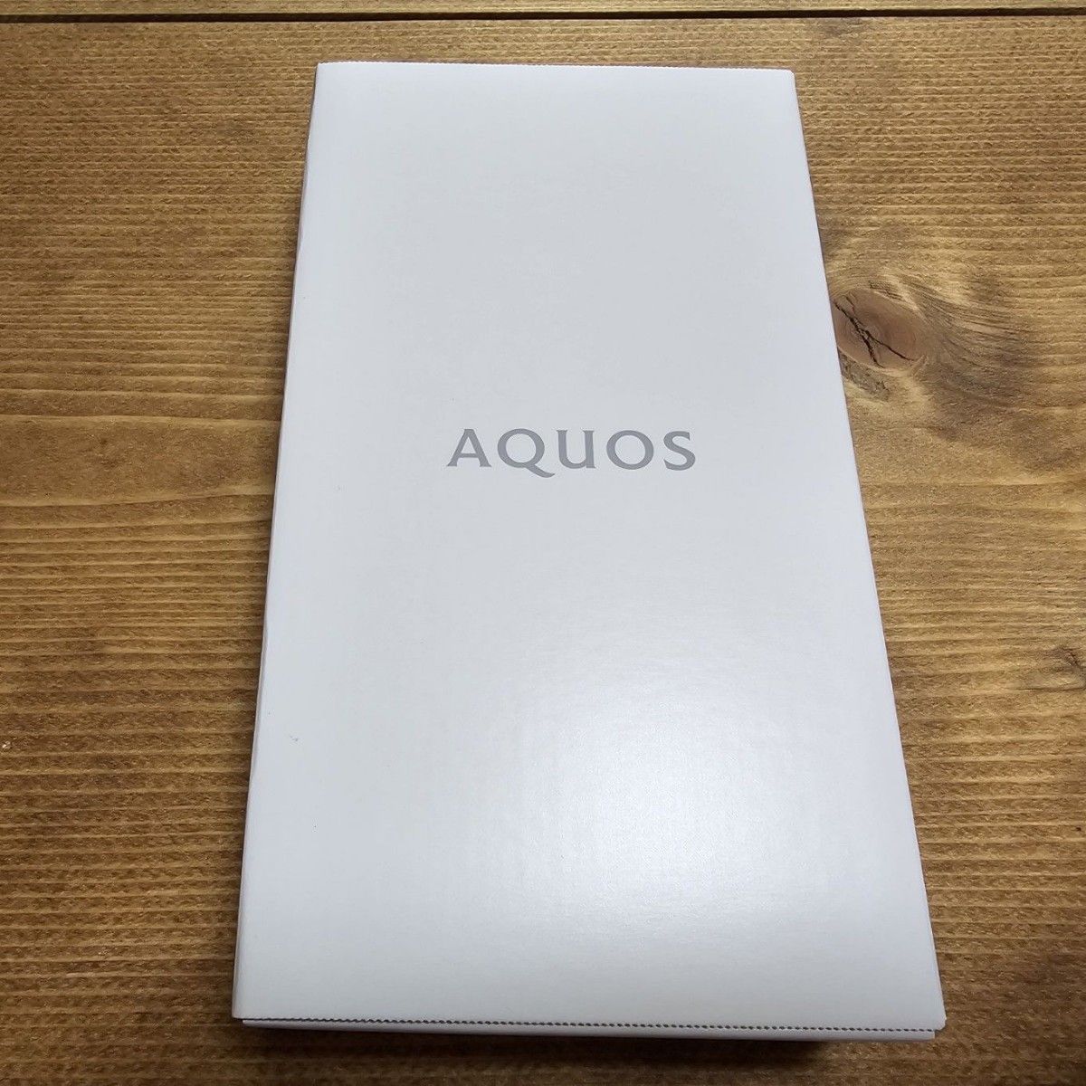 [新品・未開封] シャープ製 AQUOS sense6s SH-RM19s ライトカッパー(S)