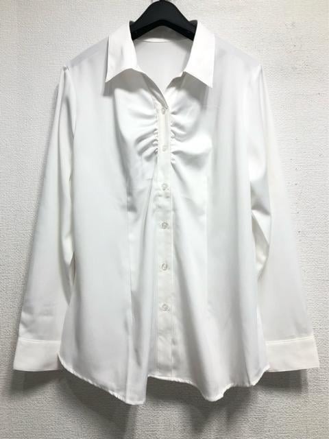 新品☆3L♪白系♪きれいめスキッパーシャツ♪お仕事・事務服☆r974