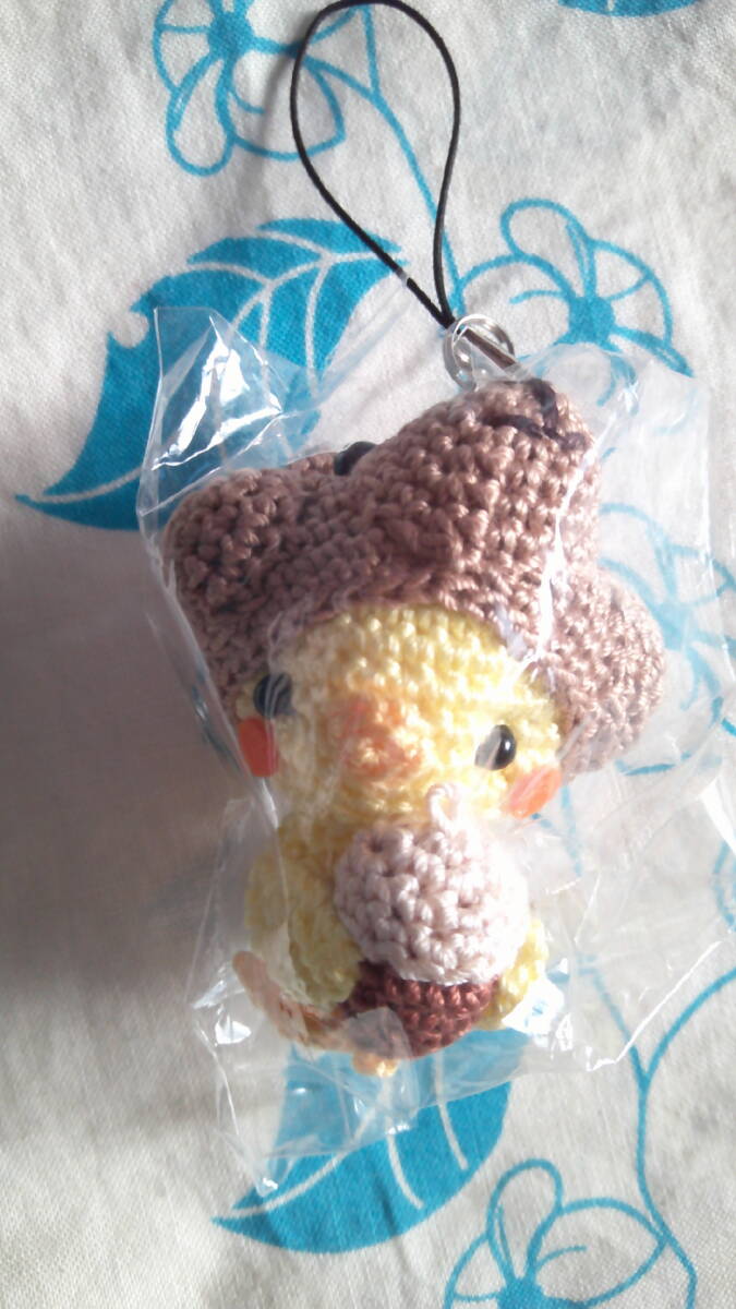  knitting chick squirrel mascot strap 