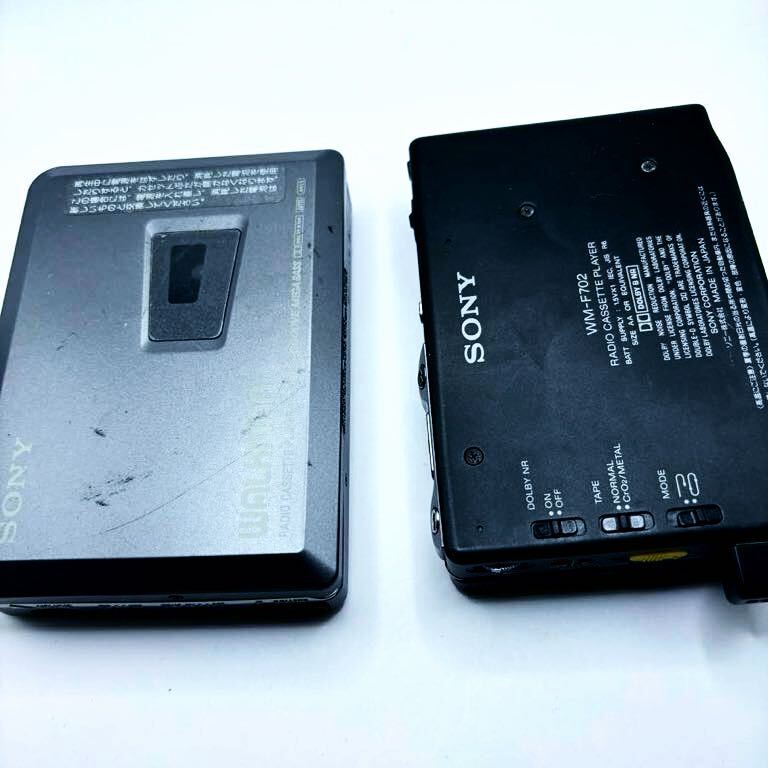 SONY ウォークマン　WALKMAN ラジオカセットプレイヤー　WM-FX855 WM-F702 通電　動作確認済み　速度不明　1つ傷あり1つ美品_画像4