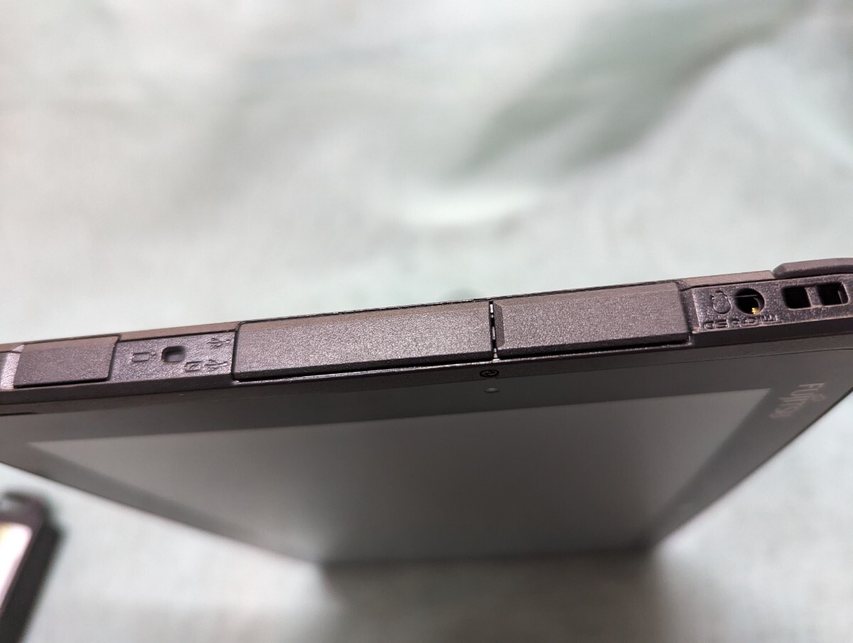 Fujitsu タブレット ARROWS Tab Q508/SE-CPU Atom x5 SSD128GB _画像6