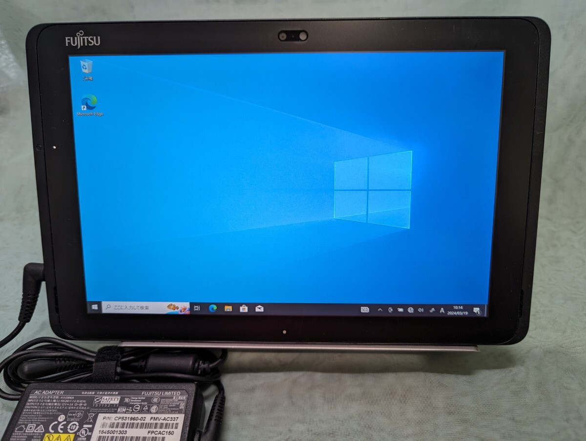 Fujitsu タブレット ARROWS Tab-Q508/SB (Win 10) 64GB