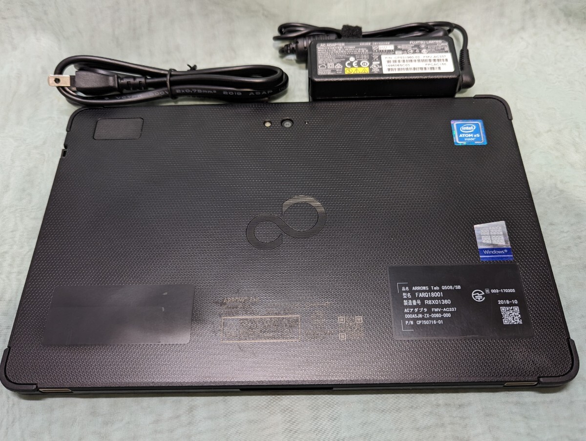 Fujitsu タブレット-ARROWS Tab Q508/SB (Win 10) 64GB