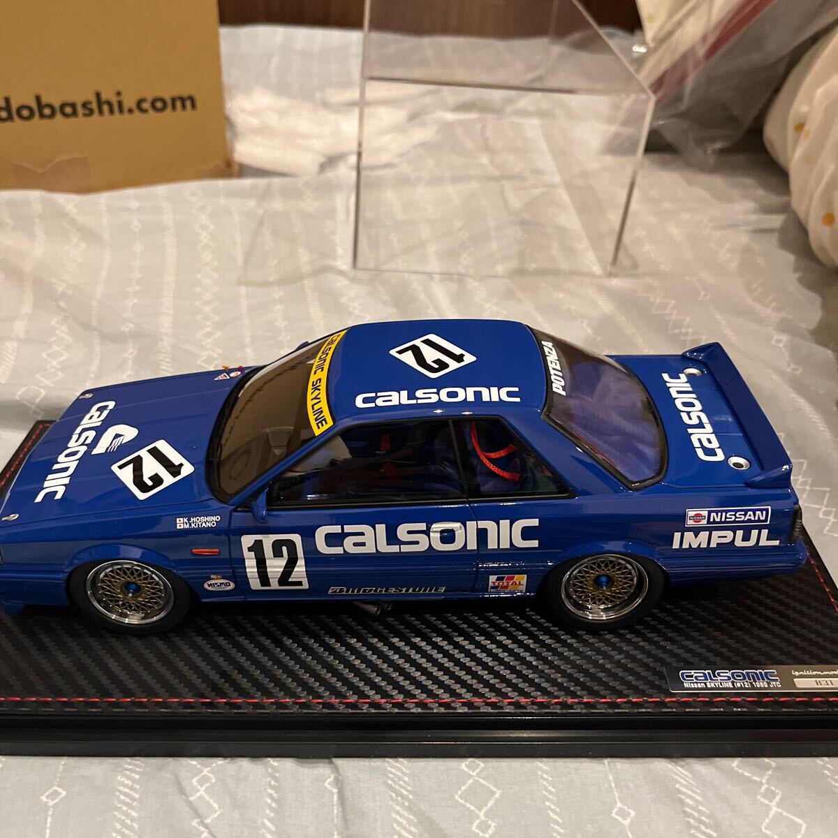 1/18 CALSONIC Skyline (#12) 1989 JTC With Mr. Hoshino 並行輸入品 [イグニッションモデル] IG0577カルソニックスカイライン1/43_画像5