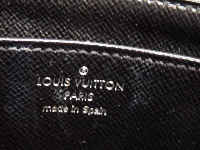 ロゴ金具欠損◆ LOUIS VUITTON ルイヴィトン エピ ポルトフォイユルイーズ 二つ折り長財布 ノワール M60767 の画像6