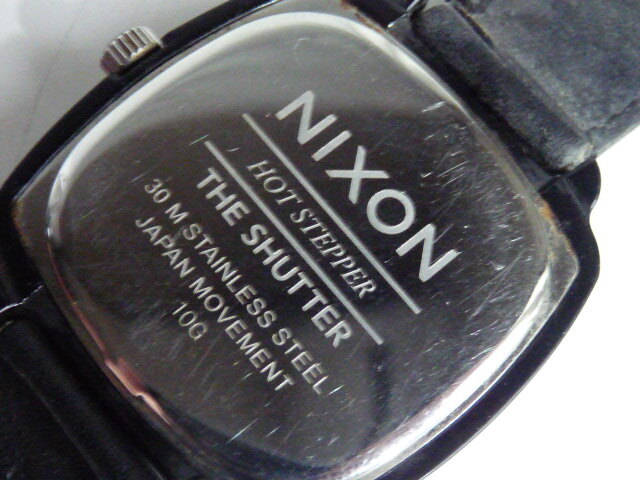 電池交換◆NIXON ニクソン 腕時計 HOT STEPPER THE SHUTTER アナログ クオーツ スクエア 2針 文字盤 ブラック の画像7