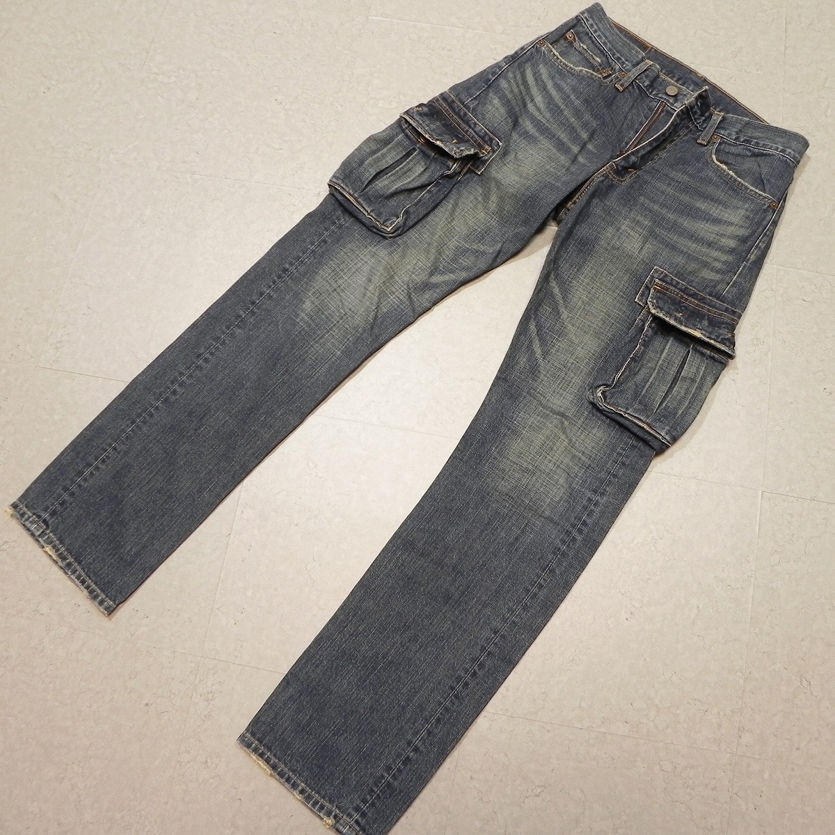 -7★ Levi’ｓ CA533 リーバイス デニム カーゴ パンツ ｗ30 カーゴジーンズ インディゴ ユーズド加工 ジーパン ジッパーフライ 即決 ★