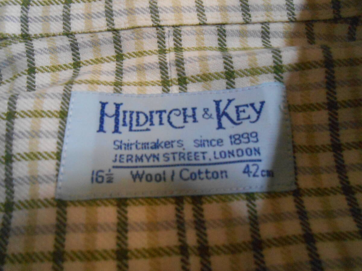 とても美品 英国老舗シャツメーカー Hilditch & Key ヒルディッチ ＆ キー （1899年創業） コットン80% & ウール20% シャツ 小さめのUK16.5_画像2