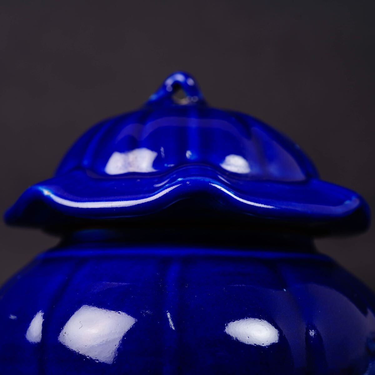 【後】HB001清代 藍釉荷花形蓋缶 古美術 骨董品 古玩 時代物 古道具 中国美術品 朝鮮美術品 日本美術品_画像6