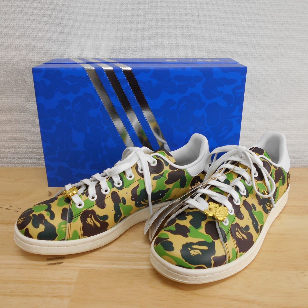 未使用 adidas × A BATHING APE アディダス エイプ BAPE IG8949 未使用 adidas × A BATHING APE アディダス エイプ BAPE IG8949