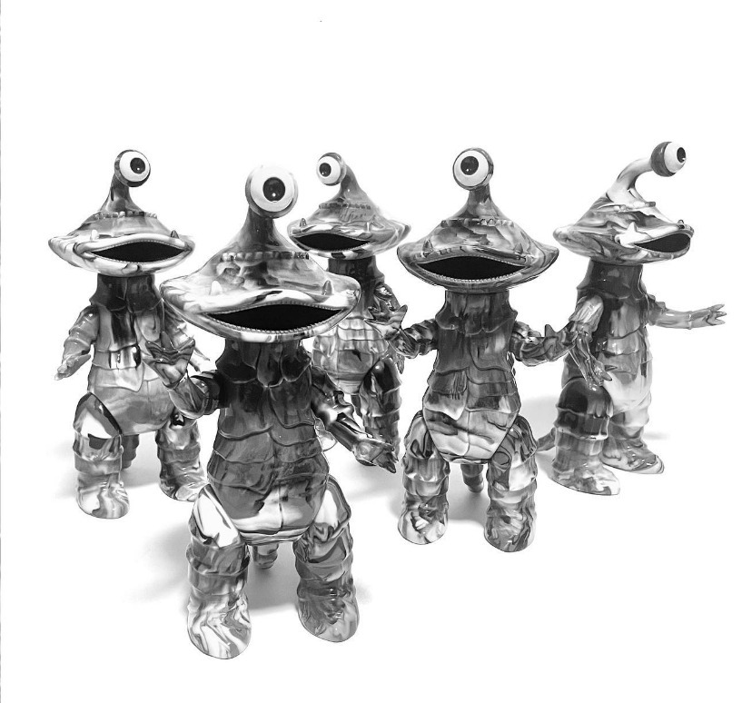 早割 万博 ソフビ ネイヴ東京 molded marble Q- -Original Jamegon マーブル成形 ジャメゴン knavetokyo sofvi 真頭玩具 IZUMONSTER zollmen ILUILU 一般