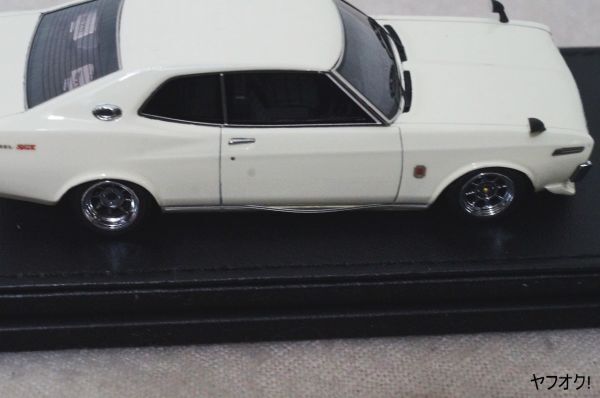 イグニッションモデル 日産 ローレル 2000 SGX (C130) 1/43 イグニッションモデル 日産 ローレル 2000 SGX (C130) 1/43