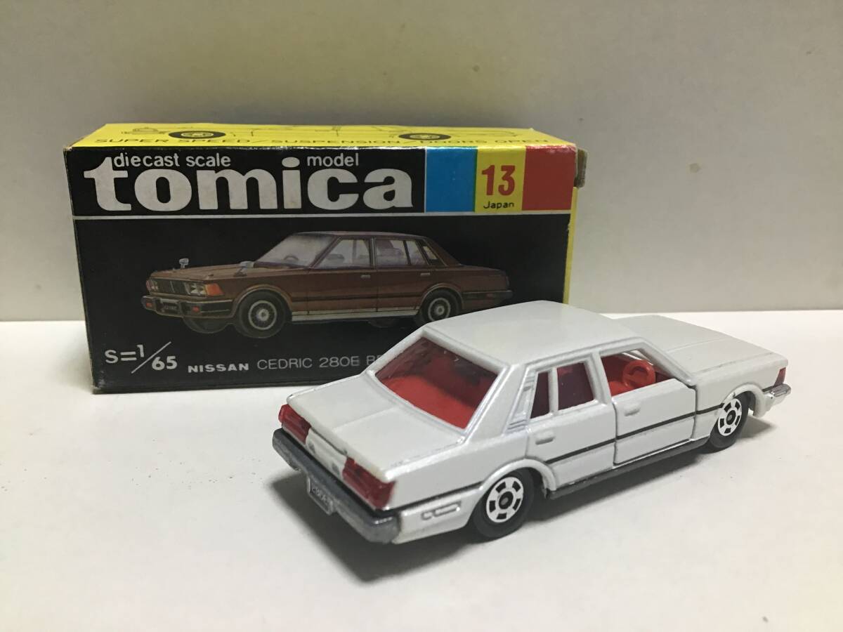 トミカ セドリック 280Eブロアム Yahoo!オークション - トミカ 黒箱 13 日産 セドリック 280E