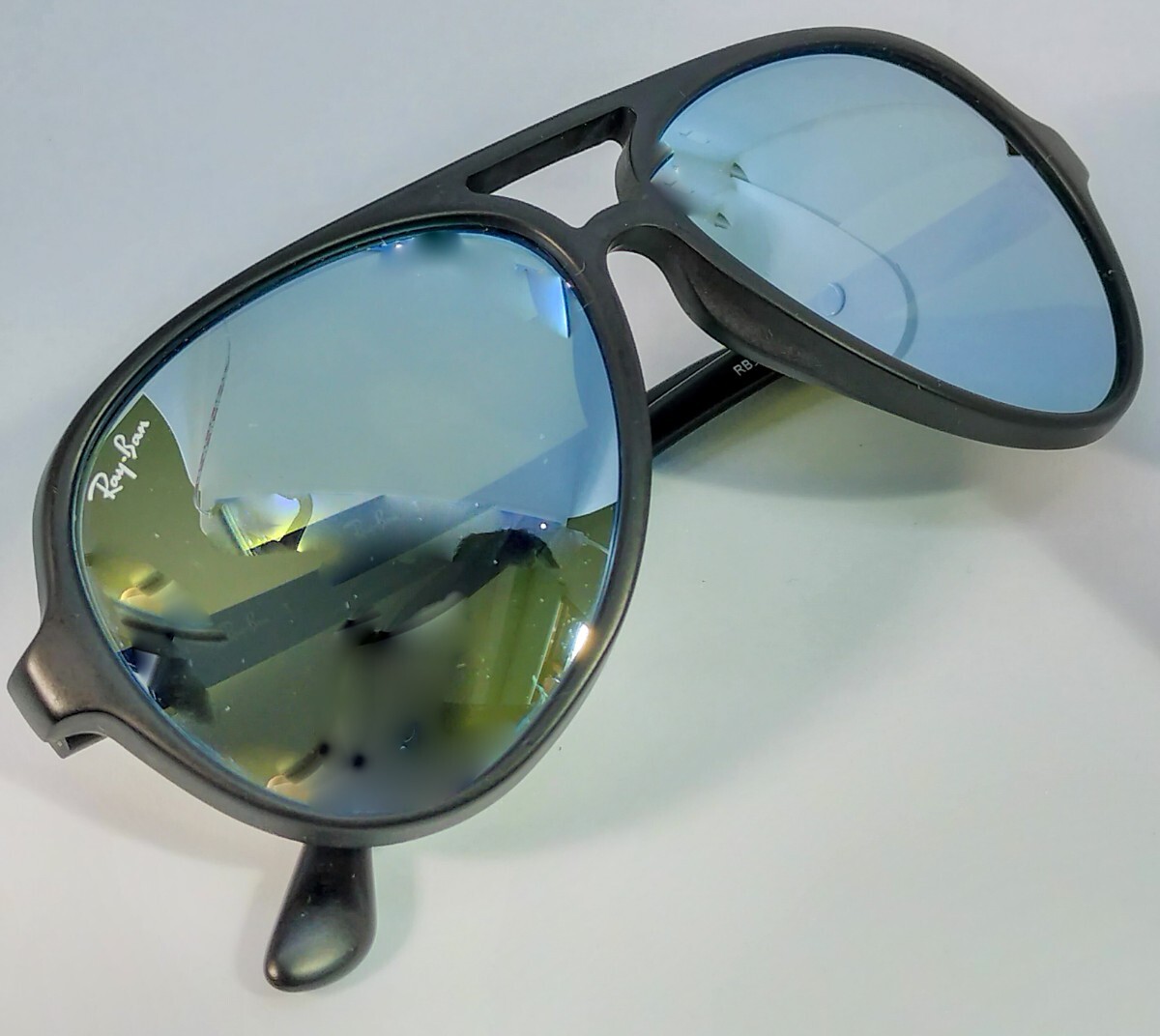 Ray-Ban レイバン サングラス ブラック系 アイウェア メガネ ファッション 眼鏡　RB4125F 9015/30 3N ブルー UVカット　レンズ　正規品_画像1