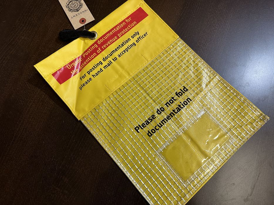 107516  винтажный  　 Англия   「ROYAL MAIL」　 Royal  mail  PVC  жёлтый  ...  сумка 