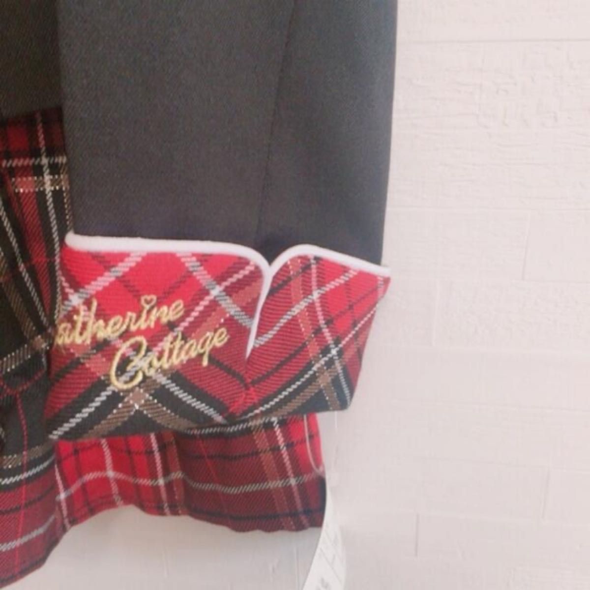 【新品】ディズニー フォーマルスーツ 120 チェック 女の子 入学式 レッド ブラック スカート ジャケット ブレザー 赤 黒