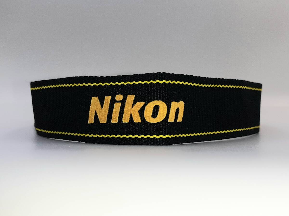 [送料無料]★ 純正★ Nikon ニコン カメラ ストラップ ロゴ３か所 (Ska-0120)_画像2