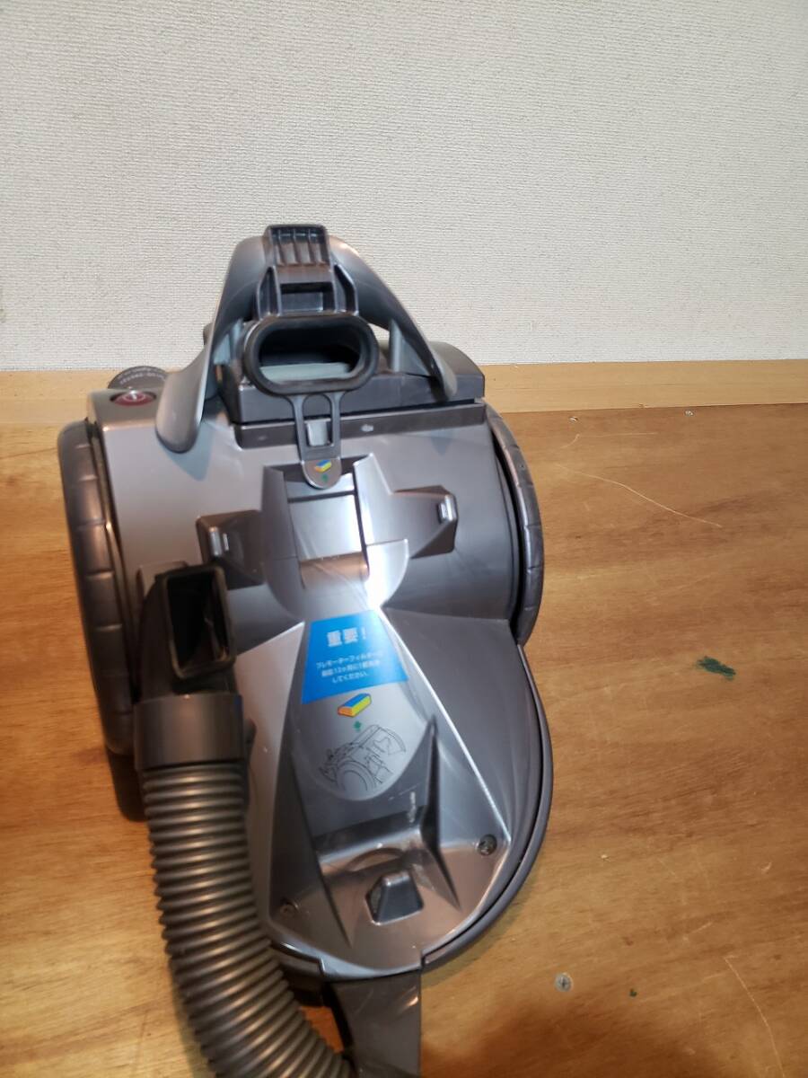 動作快調　訳アリ品 匿名配送DYSON ダイソン サイクロン掃除機 DC12 plus アニマルプロ animalpro クリーンエアタービン_画像4