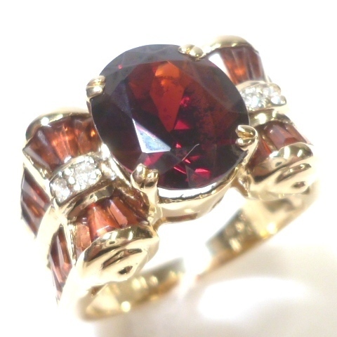 お歳暮・冬ギフト 特集2024 通販 J◇K18【新品仕上済】大粒 ガーネット 4.1ct 1.8ct & ダイヤモンド リング 指輪 14号 イエローゴールド 18金 鑑別カード付 美品 ガーネット
