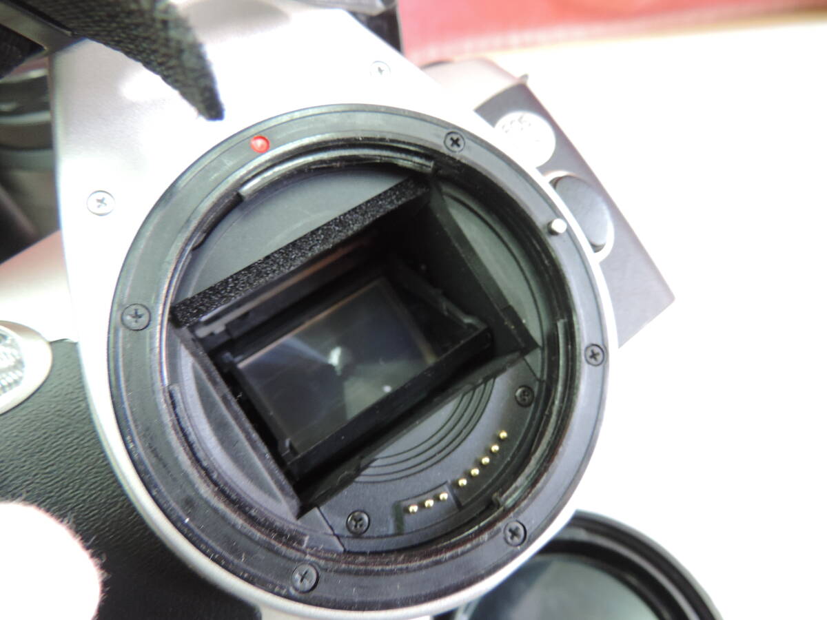 Canon EOS Kiss LENS EF 75-300mm 1:4-5.6Ⅲ　35-80 1:4-5.6Ⅲレンズ付 フィルムカメラ_画像6