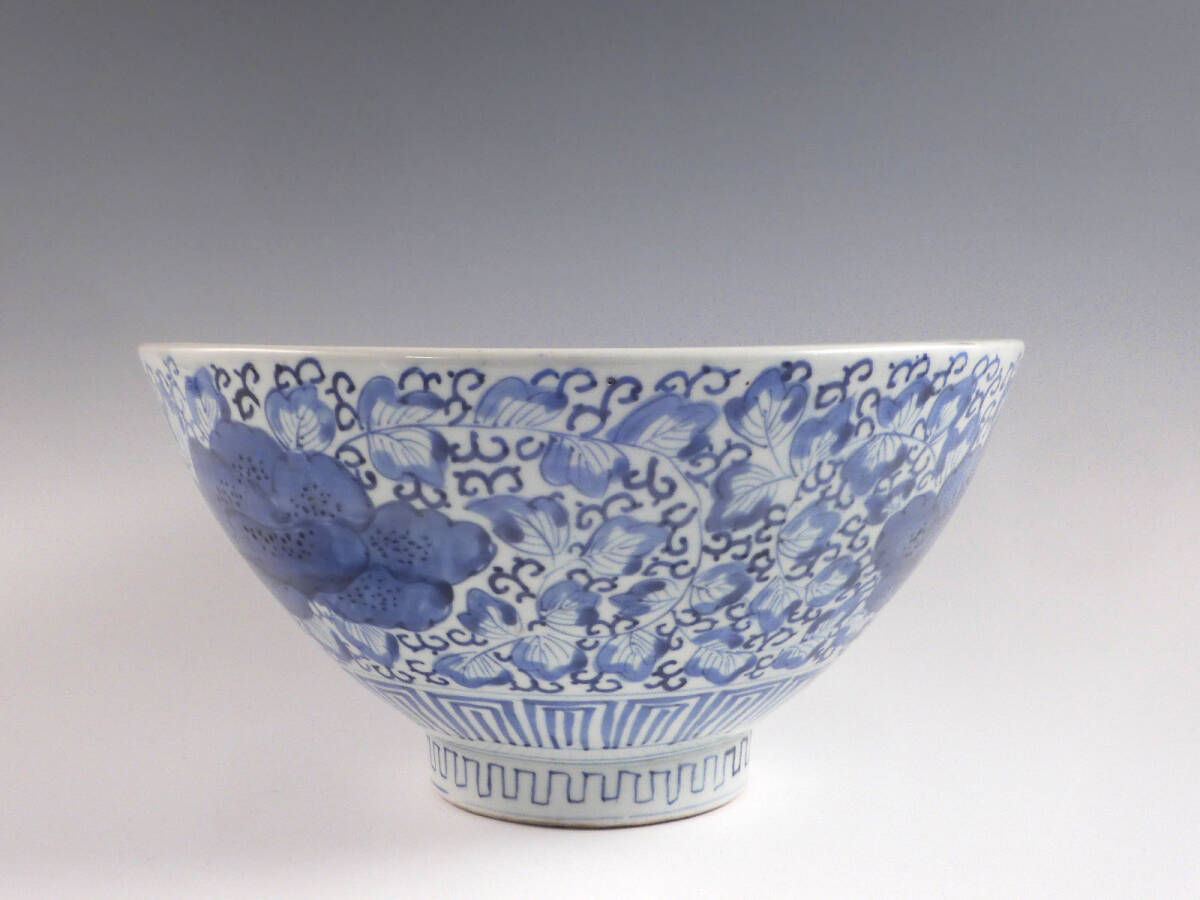 *.* old Imari blue and white ceramics ... Tang . writing large ornament pot 32.3. flawless completion goods Edo period 46kw31