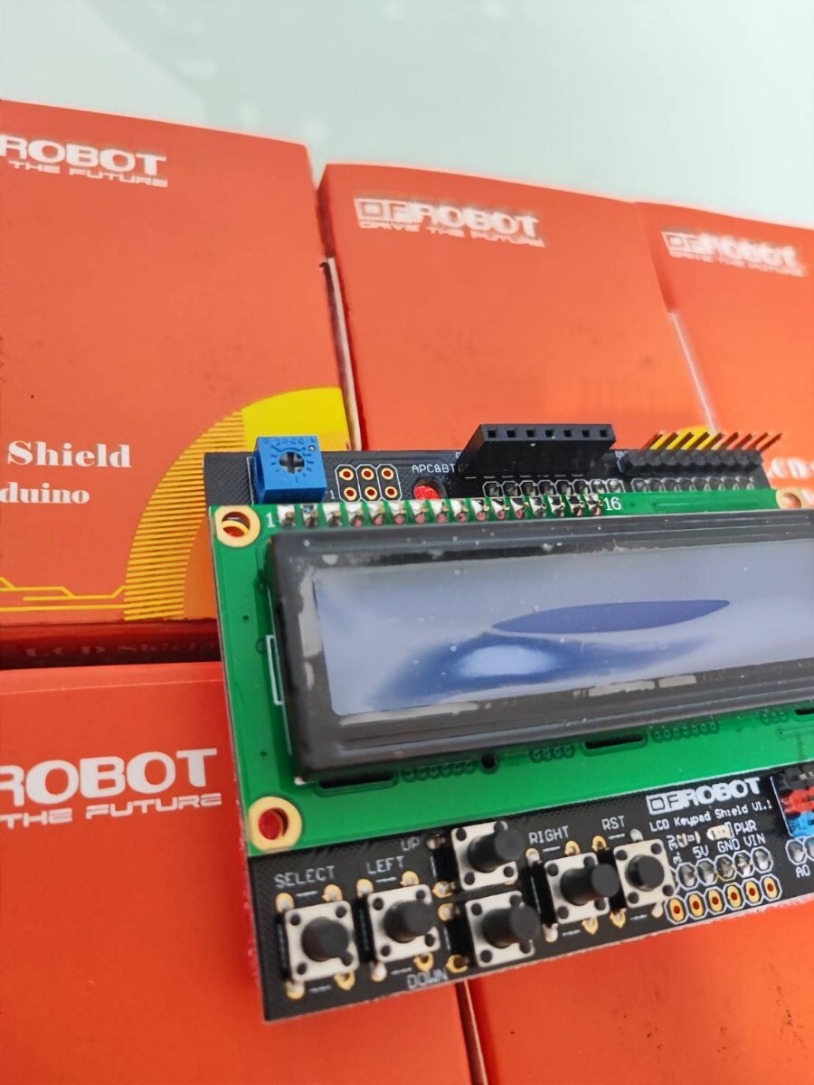 DFROBOT DFR0009シールド LCD arduino 8個セット 未使用 動作未確認 ジャンクの画像2